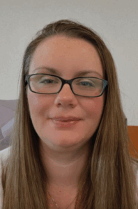 Carolynn Kraus Headshot